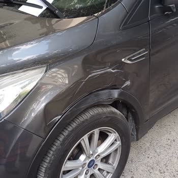 Murat Lojistik Aracının Ters Yönde Çarpıp Kaçması Ve İlgisizlik