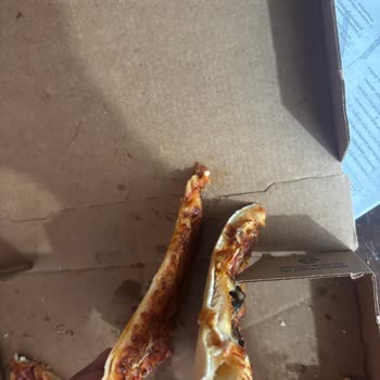 Domino's Pizza'da Ekstra Mozerella Hayal Kırıklığı