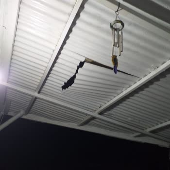 Yıkım Sırasında Binamıza Zarar Verildi, Yetkililer İlgilenmiyor