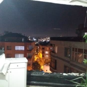 Yıkım Sırasında Binamıza Zarar Verildi, Yetkililer İlgilenmiyor