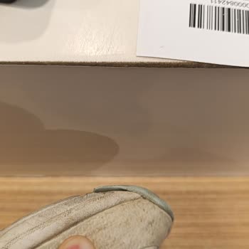 FLO Ayakkabının  Kusurlu Ürünlerini Kabullenmeyip Sıfır Değişim Yapmaması!