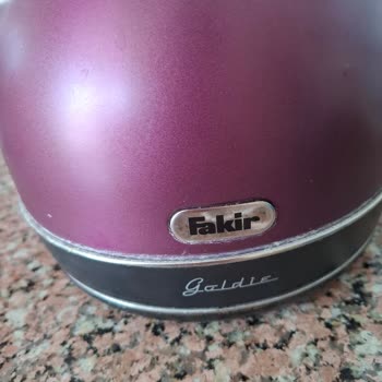 Fakir Kettle'da Renk Soyulması Ve Hayal Kırıklığı