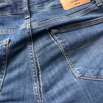 Lee Cooper Satın Aldığım Pantolonun Kısa Sürede Kullanılamaz Hale Gelmesi