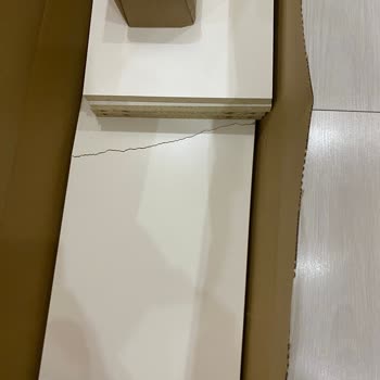 Kırık Gelen Kitaplık Ve Uzun Süren Değişim Süreci Mağduriyeti