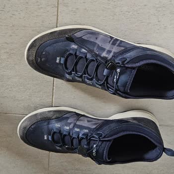 Yüksek Fiyatlı Ayakkabıda Renk Solması Ve Yetersiz Müşteri Hizmeti