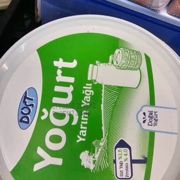 Son Kullanma Tarihi Yaklaşan Ürünlerin Raflarda Satılması Ve Personel Davranışı