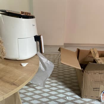 Servis Tarafından Yanlış Paketlenen Airfryer Kargoda Kırıldı Müşteri Hizmetleri Yanıt Vermiyor