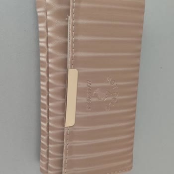 Sipariş Ettiğim Çantanın Rengi Yanlış Geldi Firma Mesajlarıma Cevap Vermiyor