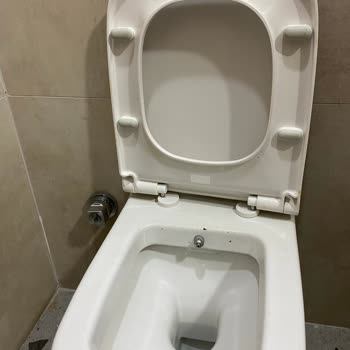 Greenwich Mutlukent Tuvaletlerinde Sürekli Temizlik Sorunu