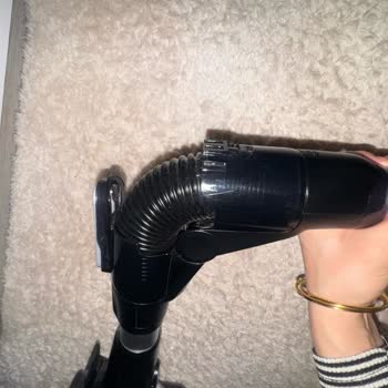 Bosch Unlimited 7 Vacuum Tube Clip Snapped and Service Blamed Me for Design Flaw