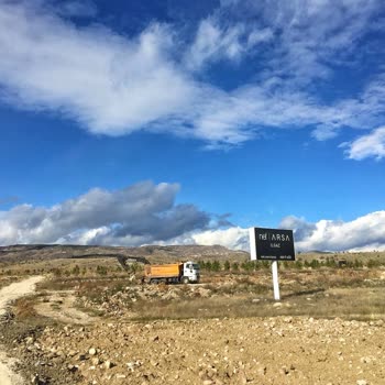 Konut Projesinde Teslimat Gecikmesi ve İlgisizlik Şikayeti