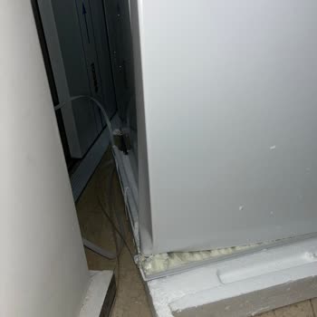 Hasarlı Derin Dondurucu İçin Çözüm Sunulmuyor, İade Süreci Başlatılmıyor