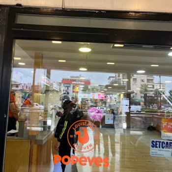 Popeyes Nazilli Şubesinde Kanat Seçimi Ve Teslimatında Sorun Yaşadım