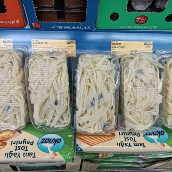 Son Kullanma Tarihi Geçmemiş Peynirde Küf Sorunu Ve Denetim Eksikliği