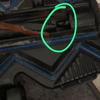 My Philips SpeedPro Max XC7040/1 Vacuum Keeps Breaking and Costs Me Hundreds in Repairs