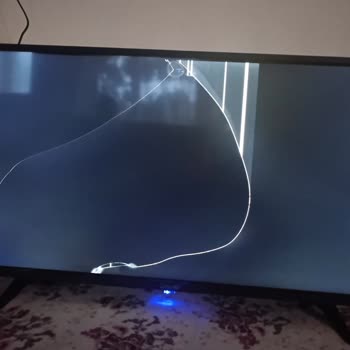 Kargoyla Gönderilen Televizyon Kırık Teslim Edildi