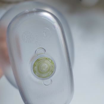 Brita Sürahide Yosunlanma Nedeniyle Su Kullanılamıyor