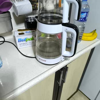 Arçelik Çay Makinesi Üst Demlik Kısmı Dayanıksız Çıktı