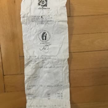 Aldığım Nike Ayakkabı 1 Yıl Dolmadan Aşındı Ve Açıldı