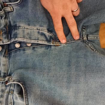 JSCO (Jean Store Company) Pantolon Aşınıp Yırtılmaya Ve Dağılmaya Başladı