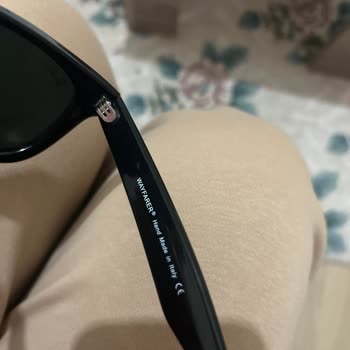 Orijinal Olmayan Gözlük Ve Mağaza İletişimsizliği