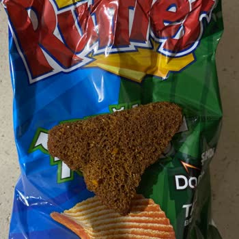 Ruffles Cips Paketinden Yanmış Ve Kötü Kokulu Ürün Çıkması