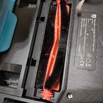 I Sent My Philips Robot Vacuum to Service but It Came Back Still Broken