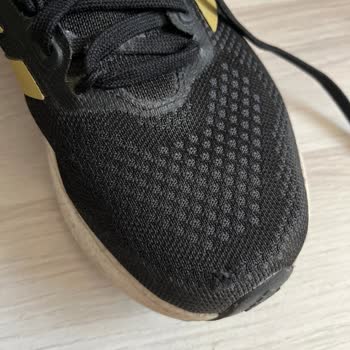 Adidas Aldığım Ayakkabıda Kısa Sürede Deformasyon Ve İlgisiz Mağaza Yaklaşımı