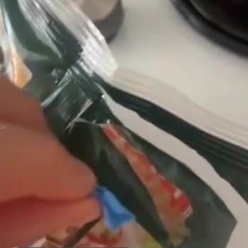 Muratbey Peynirden Yabancı Cisim Çıkması!
