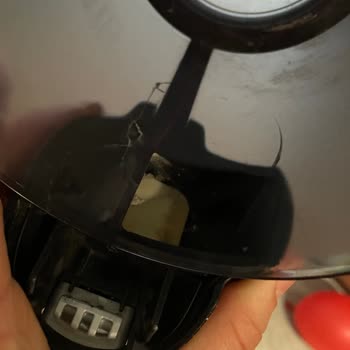 Bosch Süpürge Kısa Sürede Kırıldı Garanti Destek Vermiyor