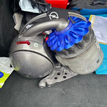 Dyson Eski Model Süpürgeye Tamir Ve İndirim Desteği Verilmedi