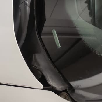 Fiorino Aracımda Ön Cam Fitilinin Hızla Yıpranması