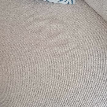 Koltuk Takımında Kumaş Kusuru Ve Yetersiz Servis Yaklaşımı