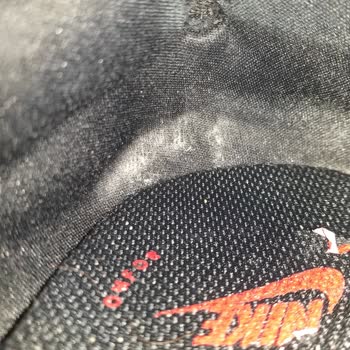 Kısa Sürede Yıpranan Nike Ayakkabı Ve FLO Mağazasının Olumsuz İnceleme Sonucu