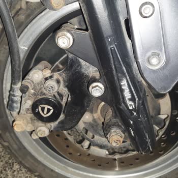 Arora ZR4: Yedek Parça Yok, Güvenlik Tehlikede!