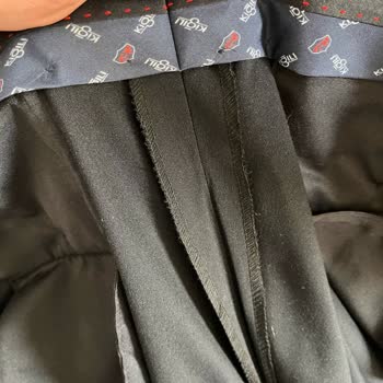 Toplantı Sabahı Tadilatı Yapılmamış Pantolon Nedeniyle Mağduriyet Yaşadım