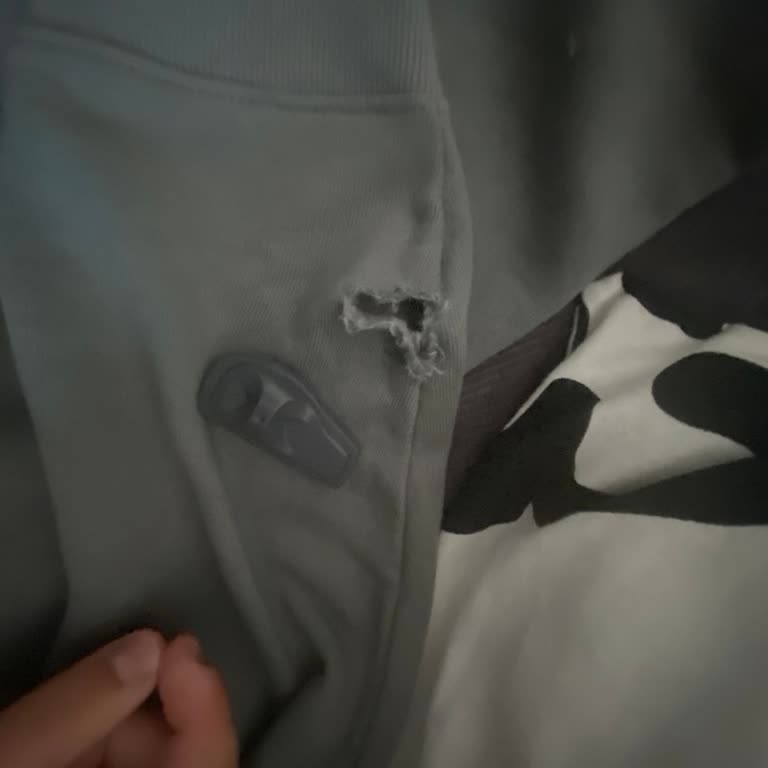 Zara Siparişimde Alarm Unutulmuş Ve Ürünüm Zarar Gördü