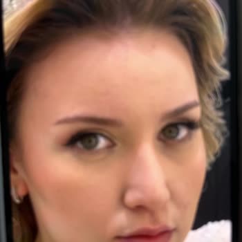 Düğün Günü Saç Ve Makyaj Beklentimizi Karşılamadı