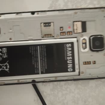 Samsung Galaxy Note 4 Aşırı Isınıyor Ve Pil Sorunu Yaşıyorum