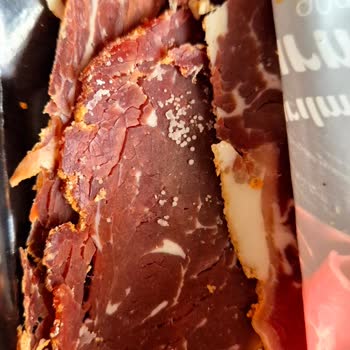 Polonez Et Ürünleri Aldığım Pastırma Bozuk Çıktı, Sağlıksız Paketleme Hakkında Açıklama Bekliyorum