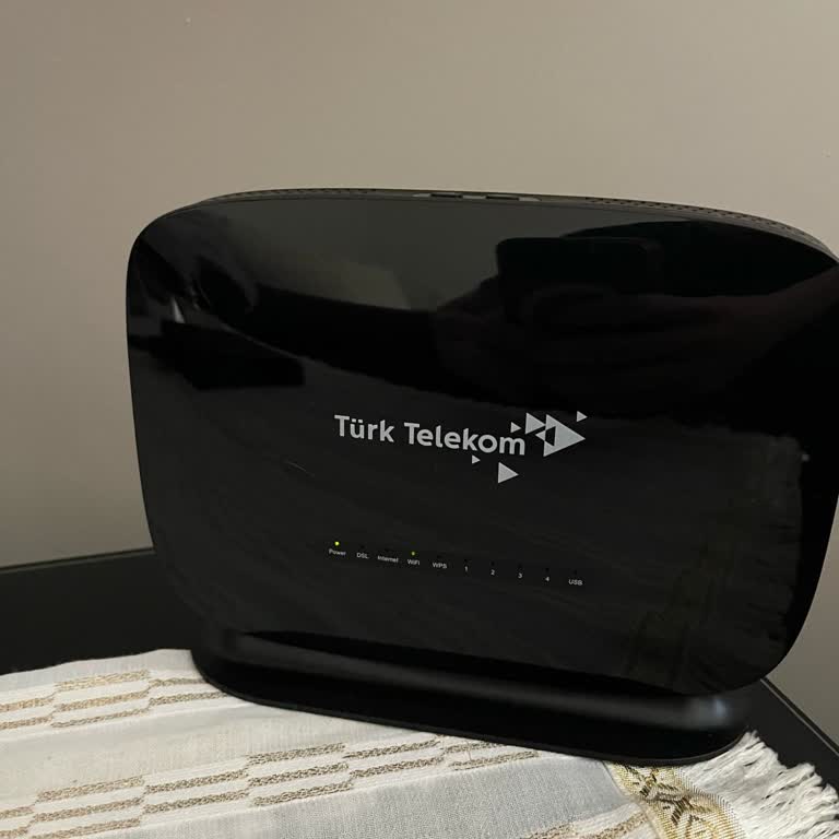 Bir Aydır Çözülemeyen İnternet Arızası Ve Fatura Mağduriyeti