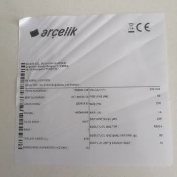 Arçelik Buzdolabında Kendiliğinden Oluşan Göçükler Ve Dayanıksız Dış Yüzey