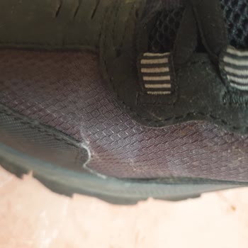 Skechers Ayakkabıda Kısa Sürede Açılma Sorunu Ve İlgisizlik