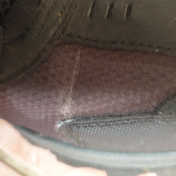 Skechers Ayakkabıda Kısa Sürede Açılma Sorunu Ve İlgisizlik