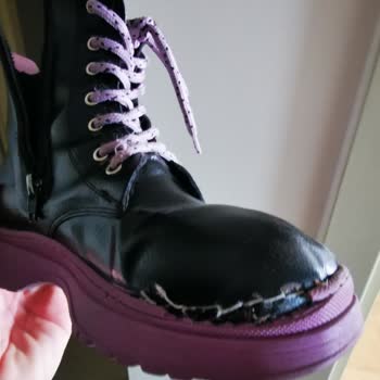 Trendyol Kız Çocuk Botu Birkaç Kullanımla Parçalandı, Muhatap Bulamıyorum