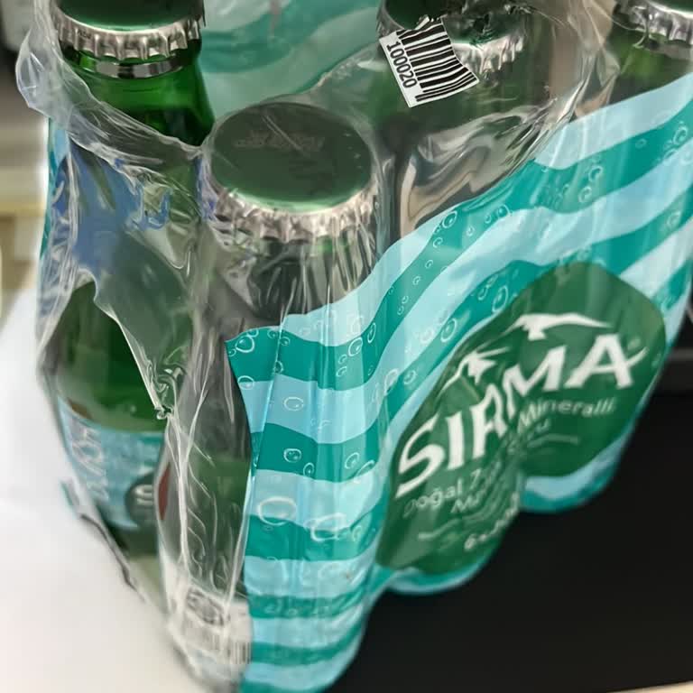Aldığım Sırma Sodanın Tadı Kötü Ve Metalik Bir His Bırakıyor