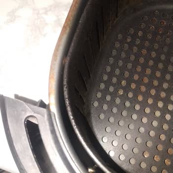 Kumtel Air Fryer Kısa Sürede Paslandı Servis Çözüm Sunmuyor