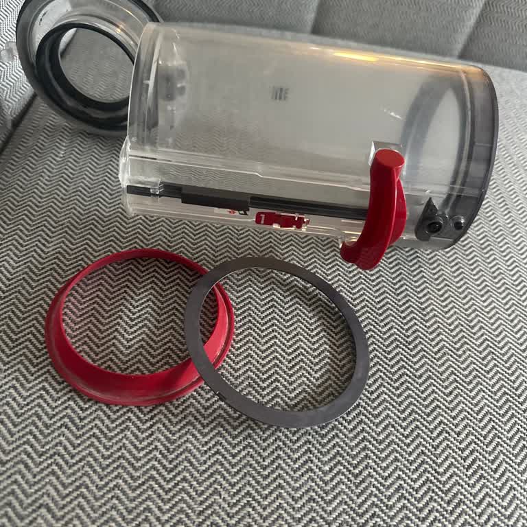 Dyson V11 Absoulte Extra'da Kronik Hazne Sorunu Ve Yetersiz Destek