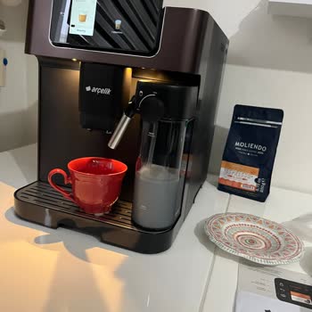 Arçelik EM9495 Kahve Makinesi Açılır Açılmaz Kapanıyor Güncelleme Sonrası Sorun Yaşadım