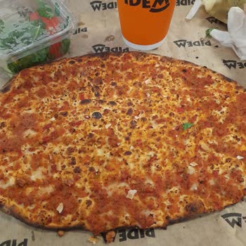 Lahmacun Menüsünde İç Harç Eksikliği Ve Yüksek Fiyat Şikayeti